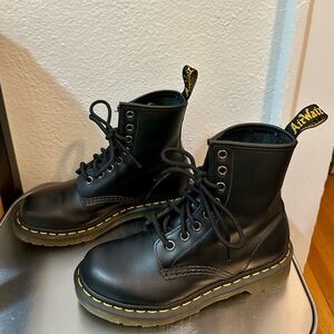 Women’s Dr. Martens 1460 Boots in Nappa Leather (sz 5)